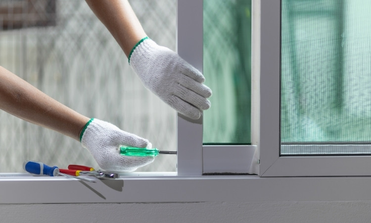 How to Repair a Sliding Window